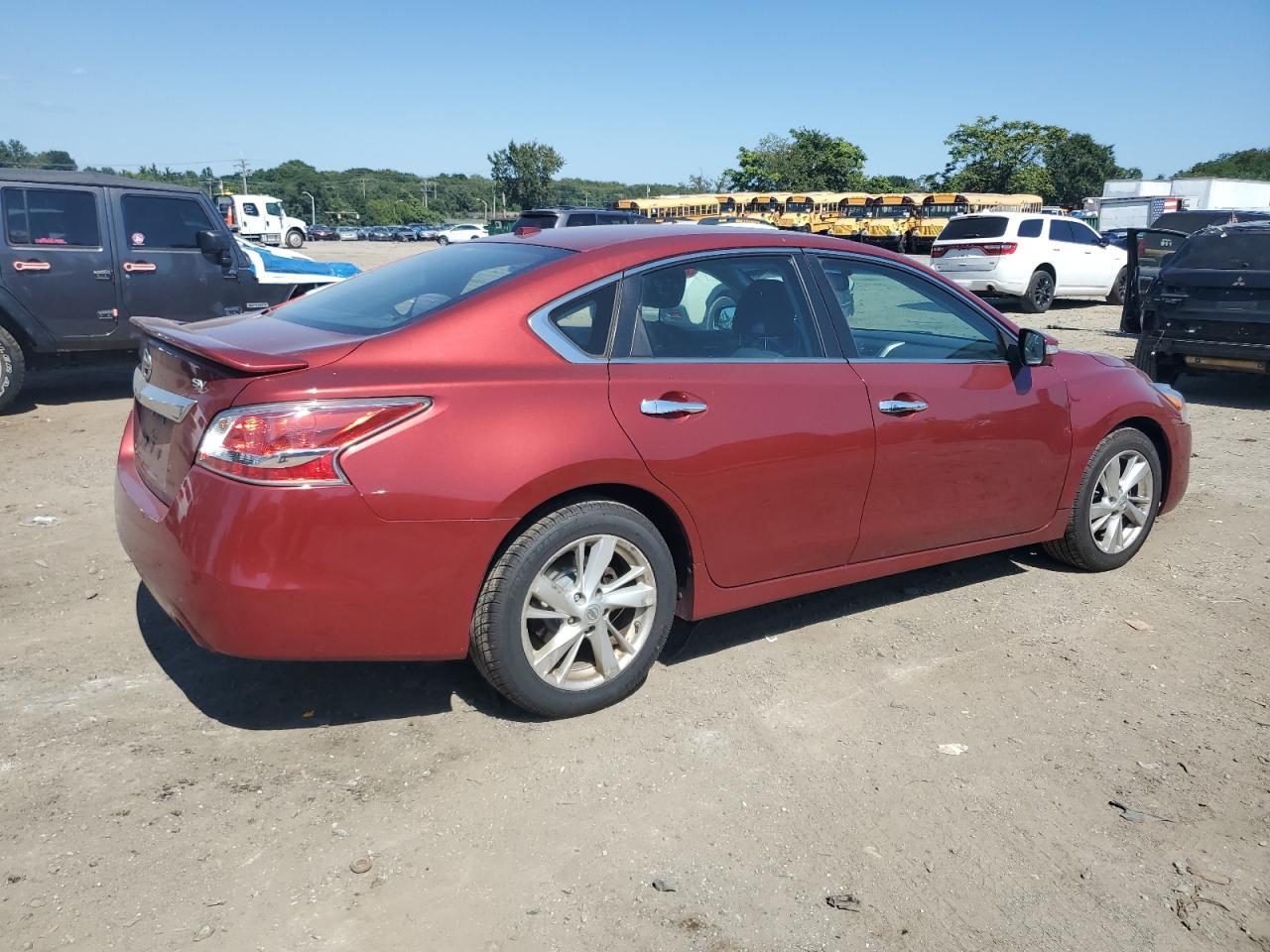 2015 Nissan Altima 2.5 - Фото 3
