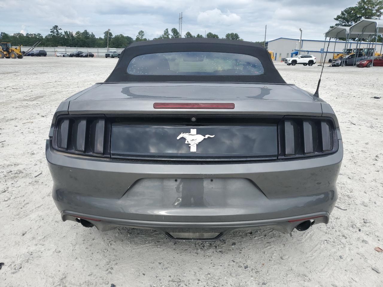 2016 Ford Mustang - Image 6