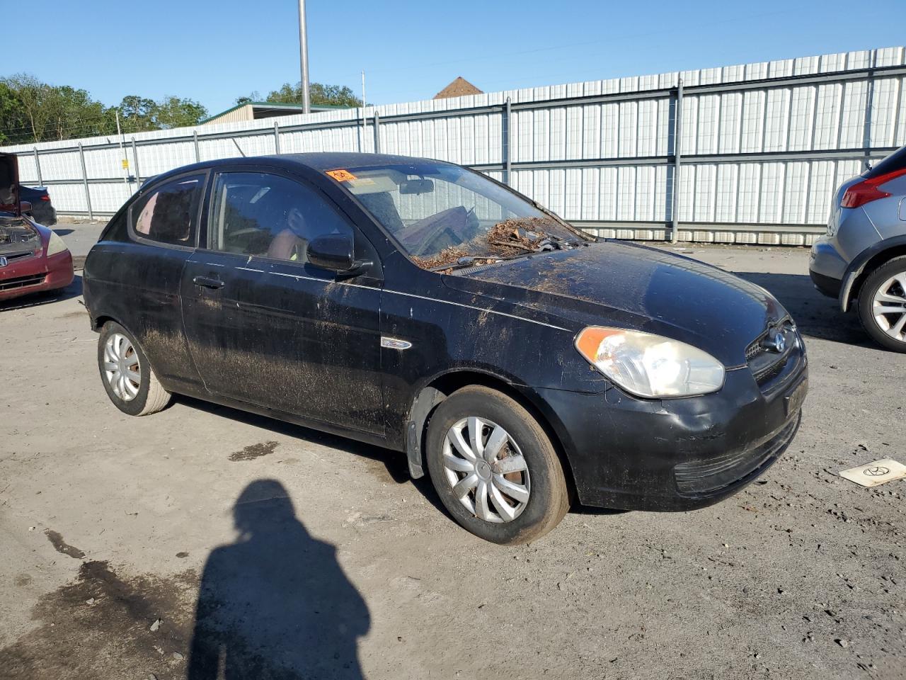 2010 Hyundai Accent Blue - Image 4