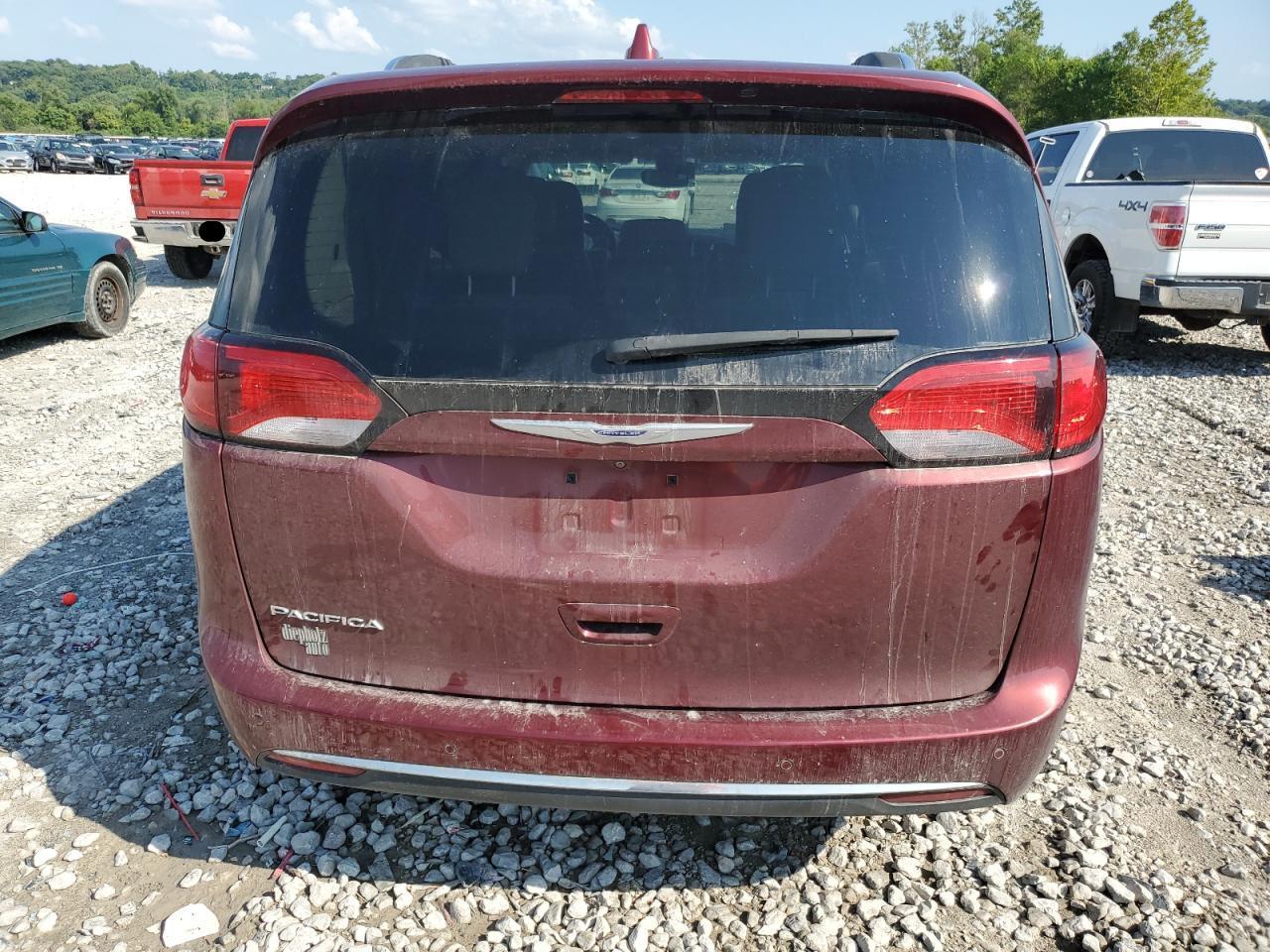 2019 Chrysler Pacifica Touring L Plus - Image 6