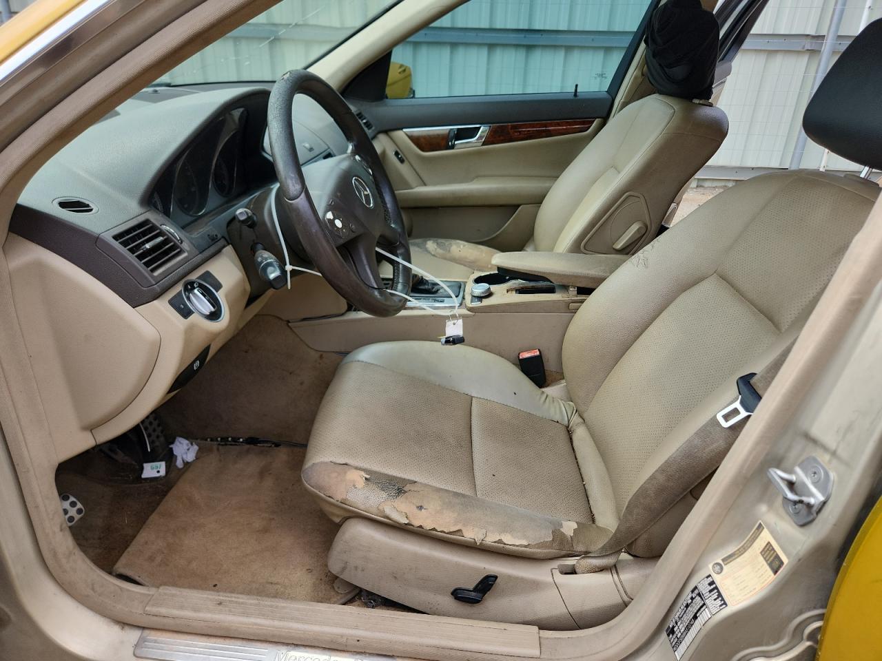 2011 Mercedes-Benz C 300 - Фото 7