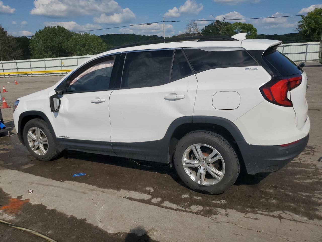 2019 GMC Terrain Sle - Image 2