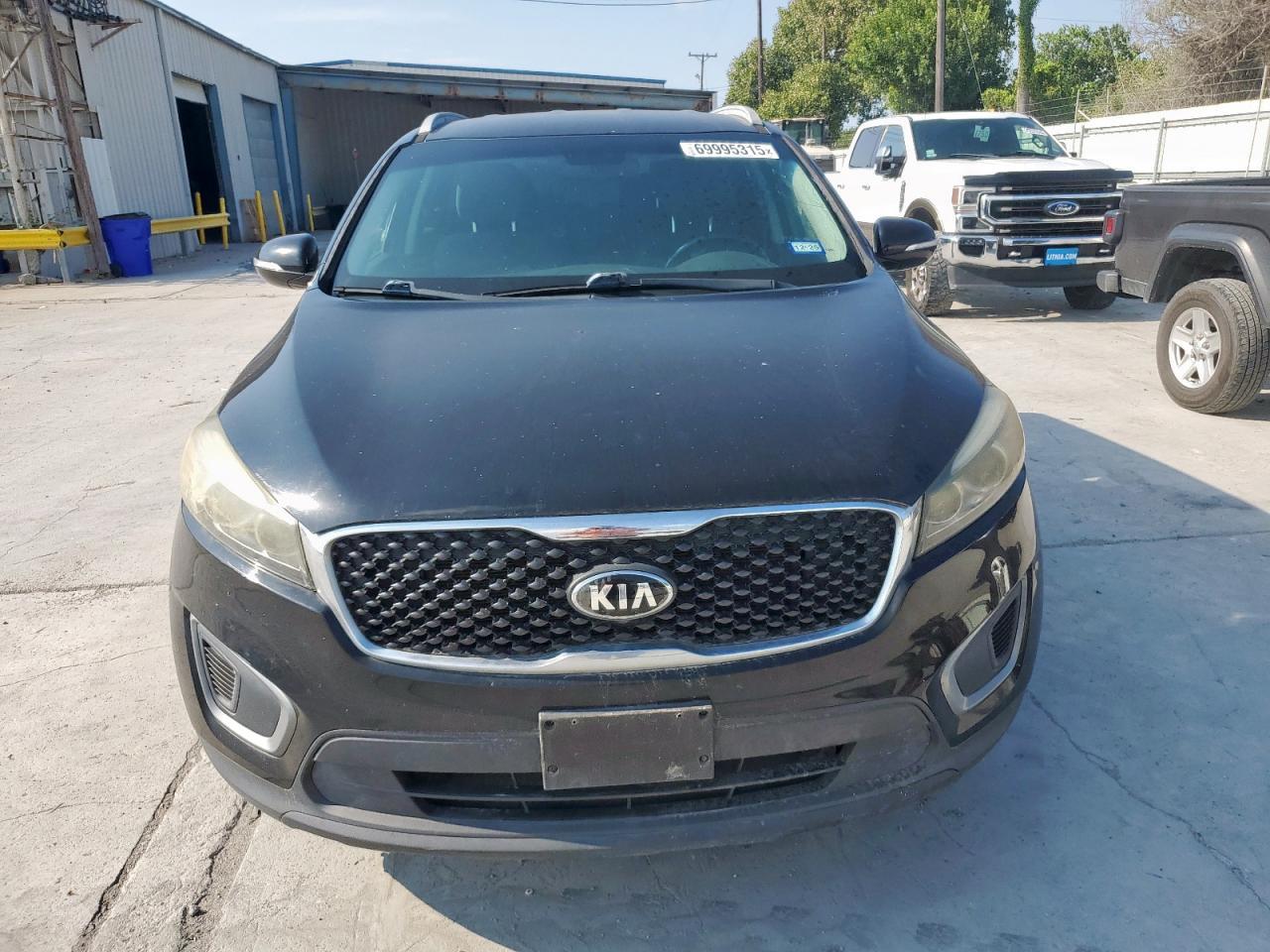 2016 Kia Sorento Lx - Image 5