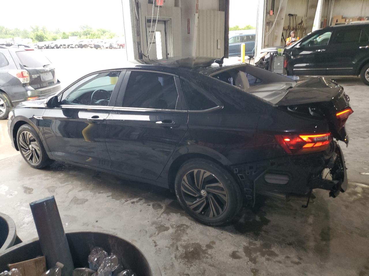 2019 Volkswagen Jetta Sel Premium - Фото 2