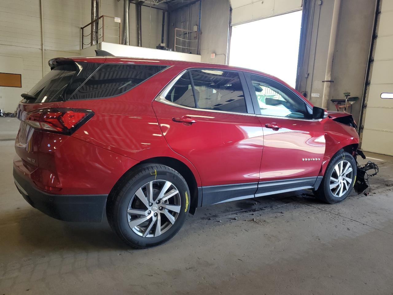 2023 Chevrolet Equinox Lt - Image 3