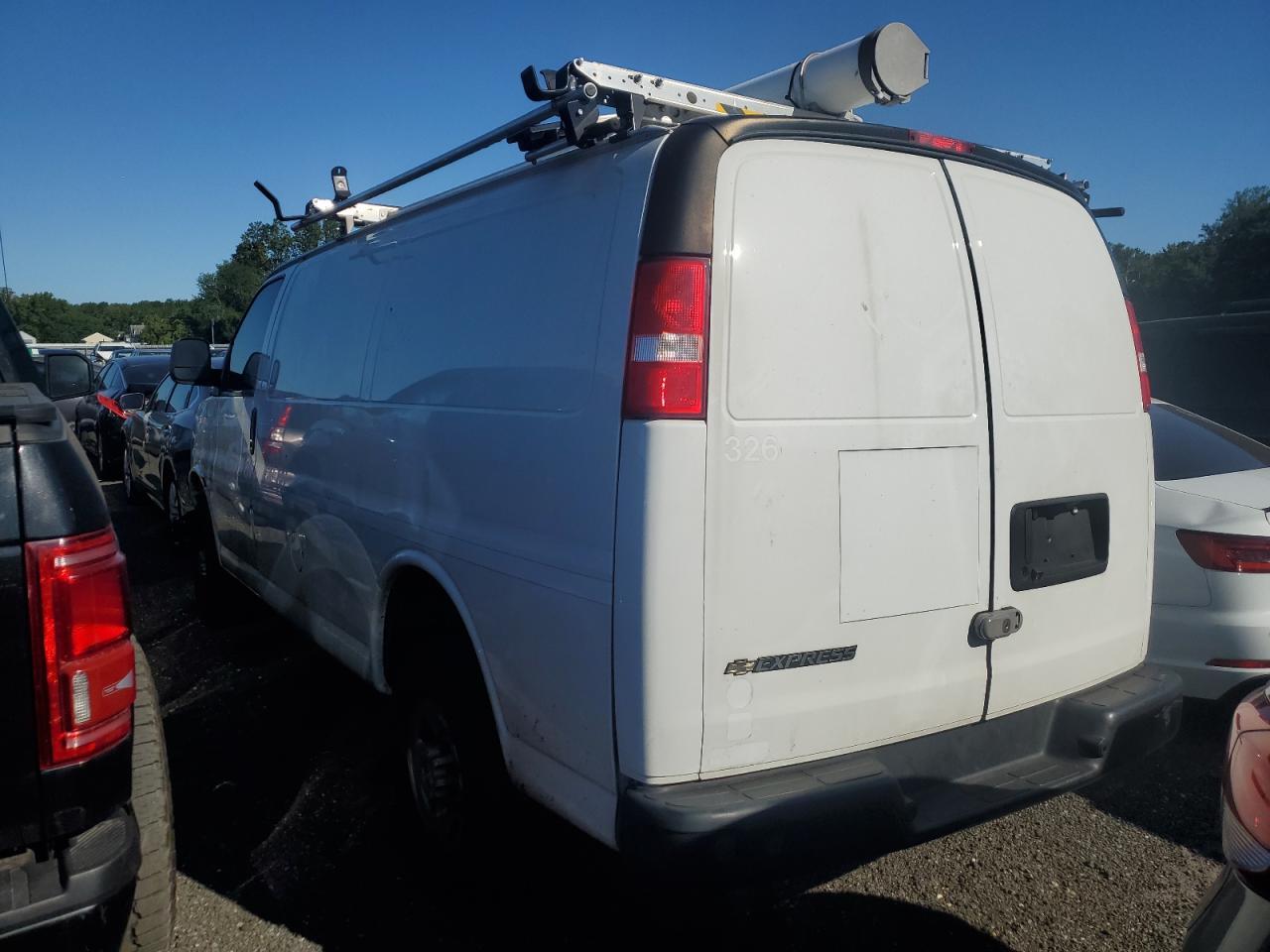2022 Chevrolet Express G3500 - Image 2
