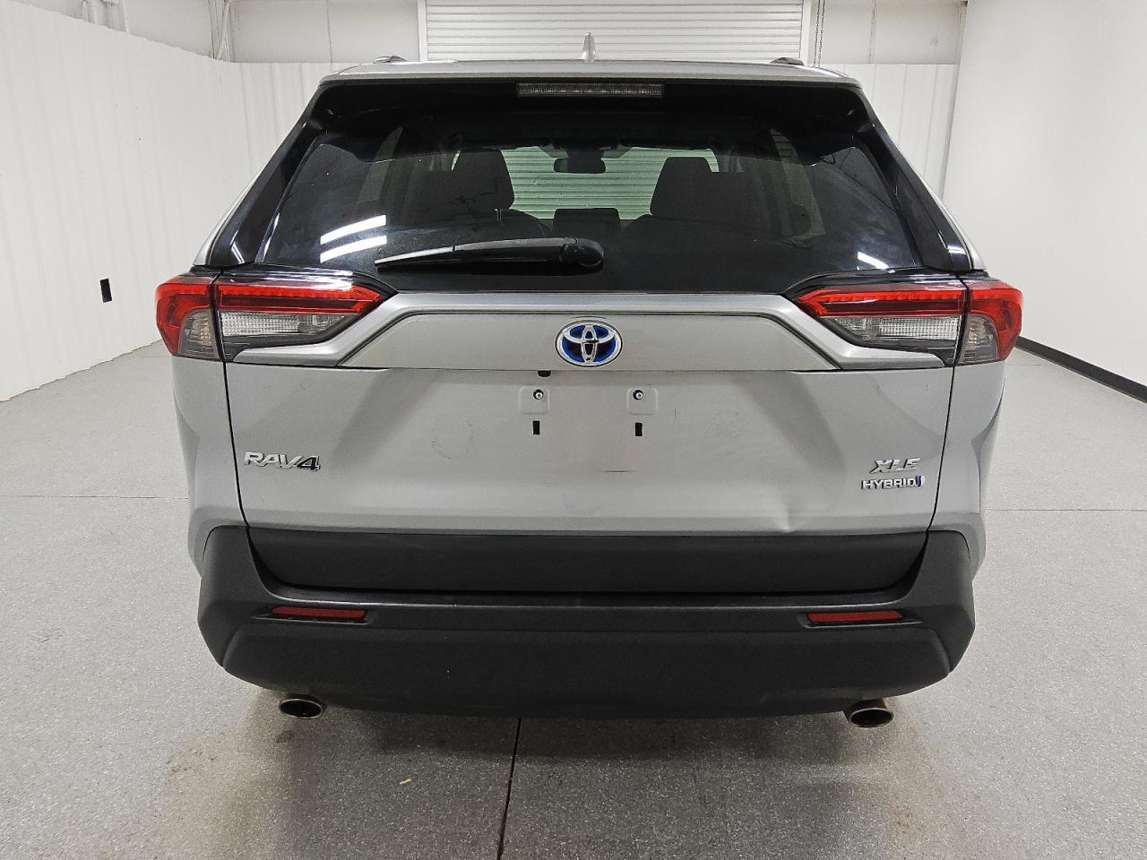 2021 Toyota Rav4 Xle - Image 6
