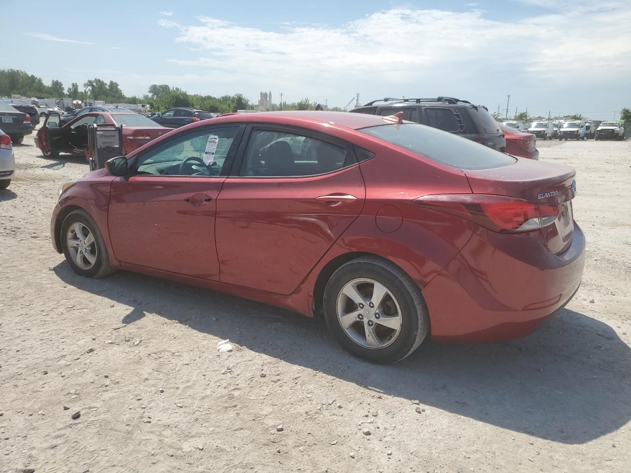 2014 Hyundai Elantra Se - Фото 2