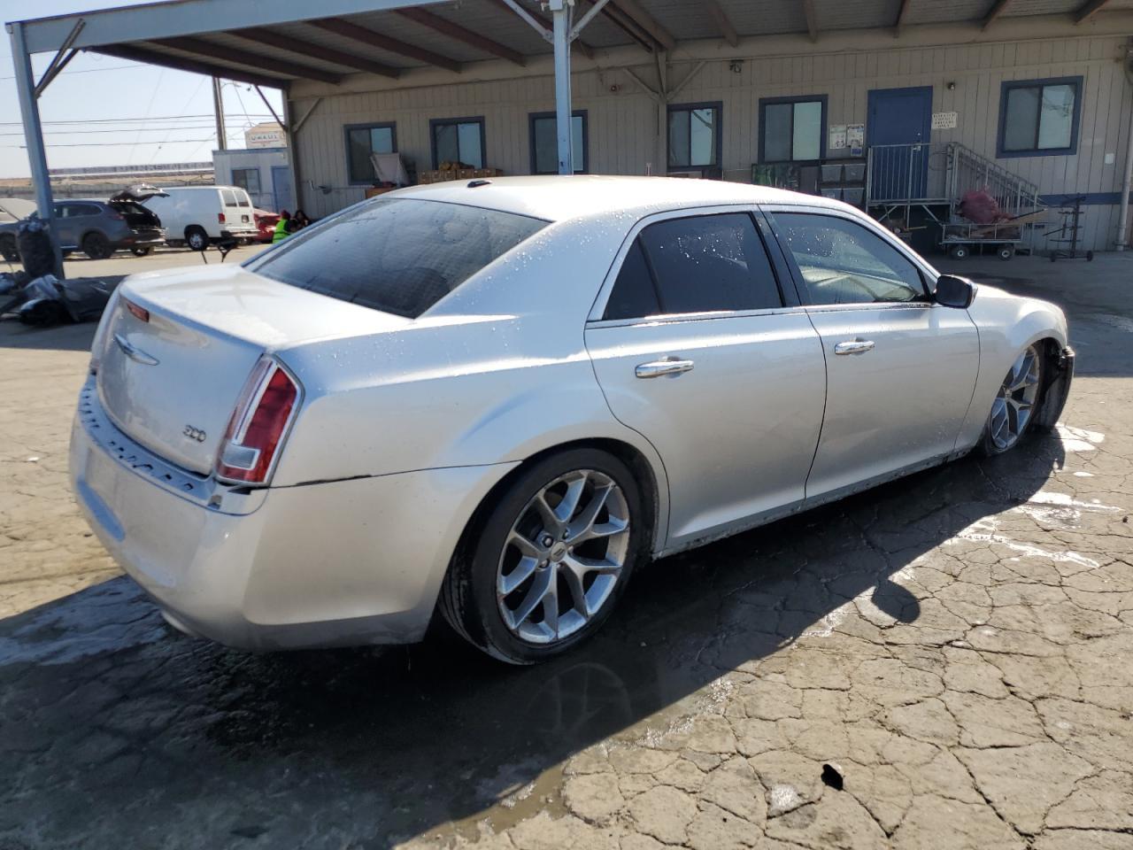 2012 Chrysler 300 Limited - Image 3