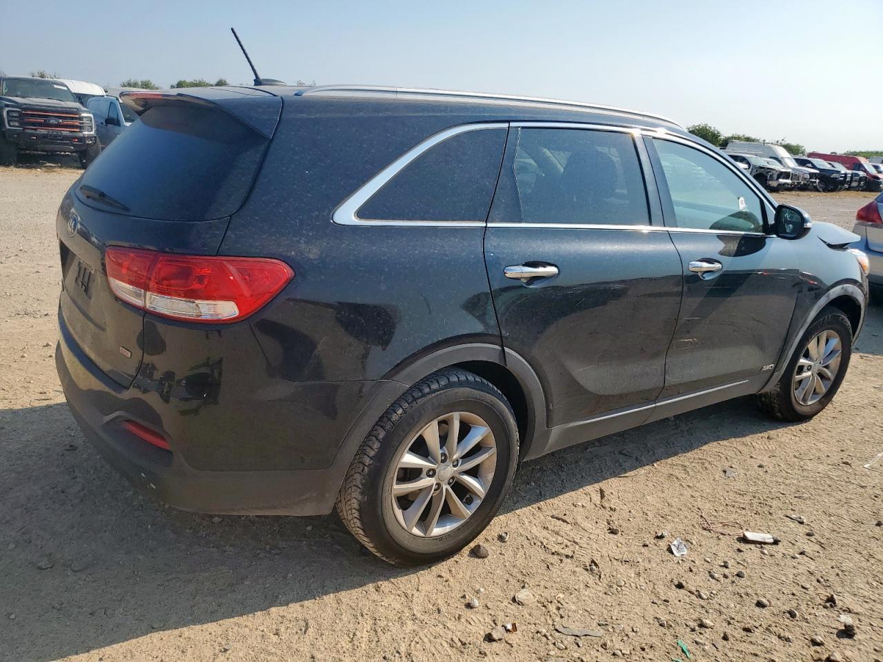 2017 Kia Sorento Lx - Фото 3