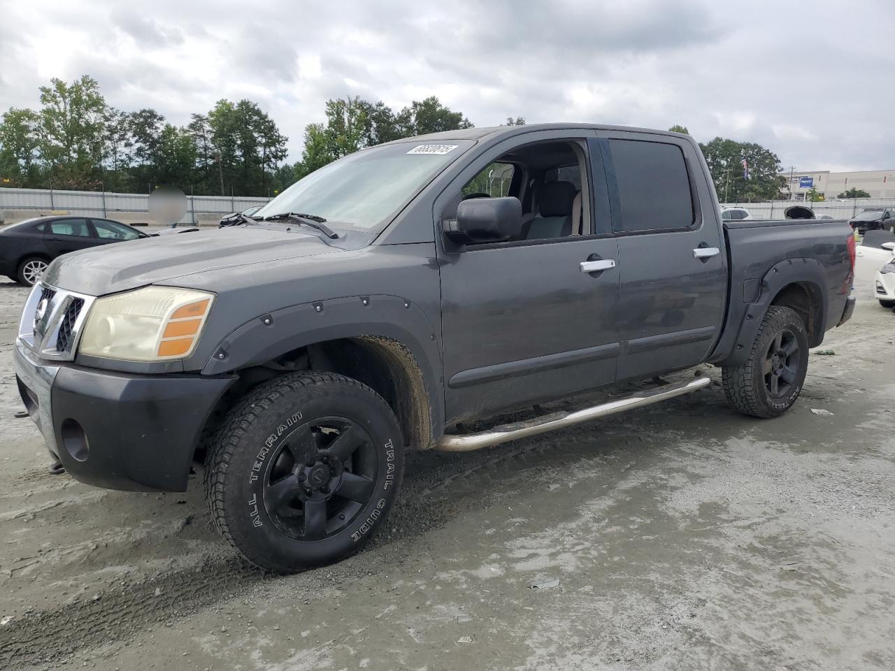 2004 Nissan Titan Xe