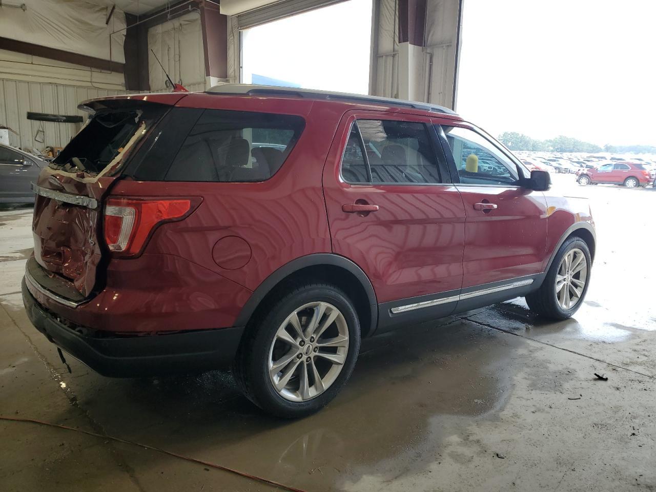 2018 Ford Explorer Xlt - Фото 3