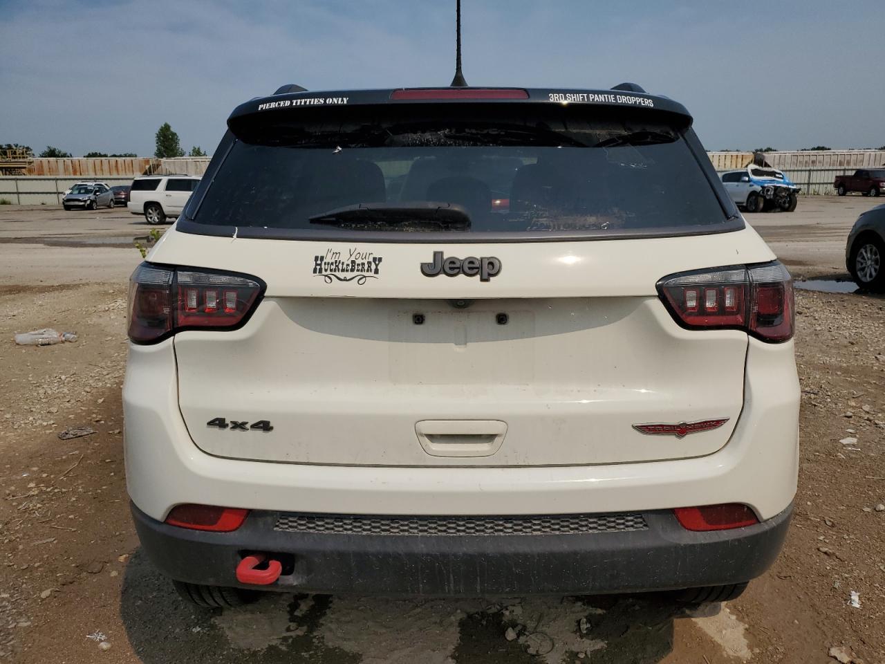 2020 Jeep Compass Trailhawk - Image 6