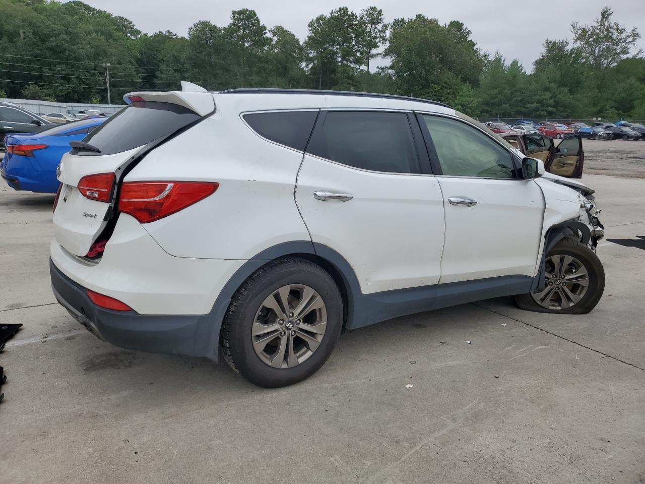 2014 Hyundai Santa Fe Sport - Image 3