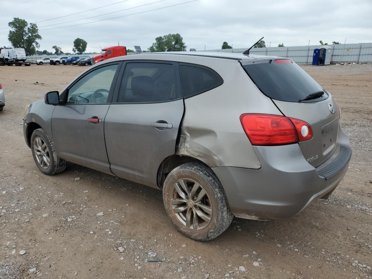 2010 Nissan Rogue S - Фото 2