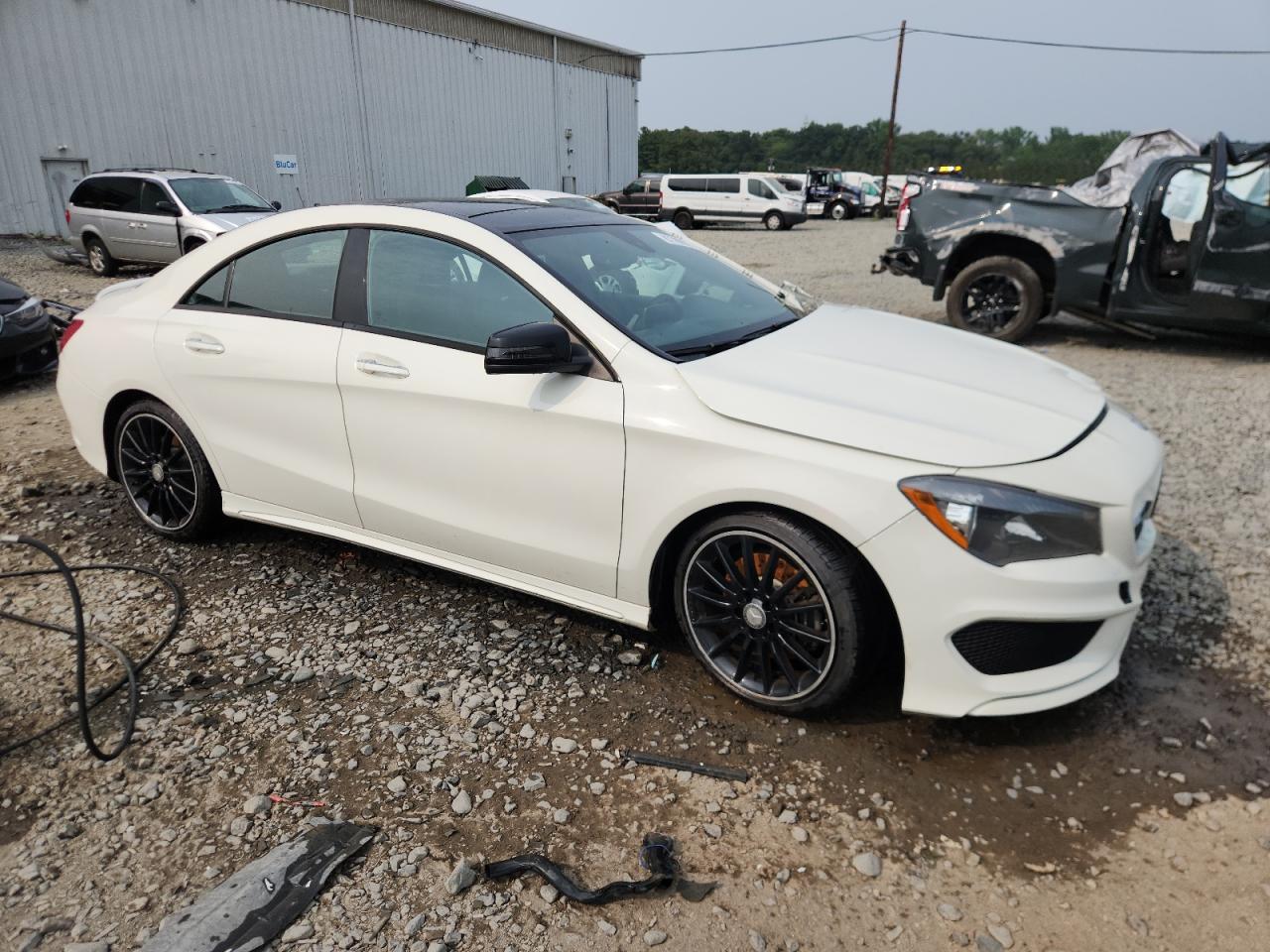 2016 Mercedes-Benz Cla 250 4Matic - Image 4