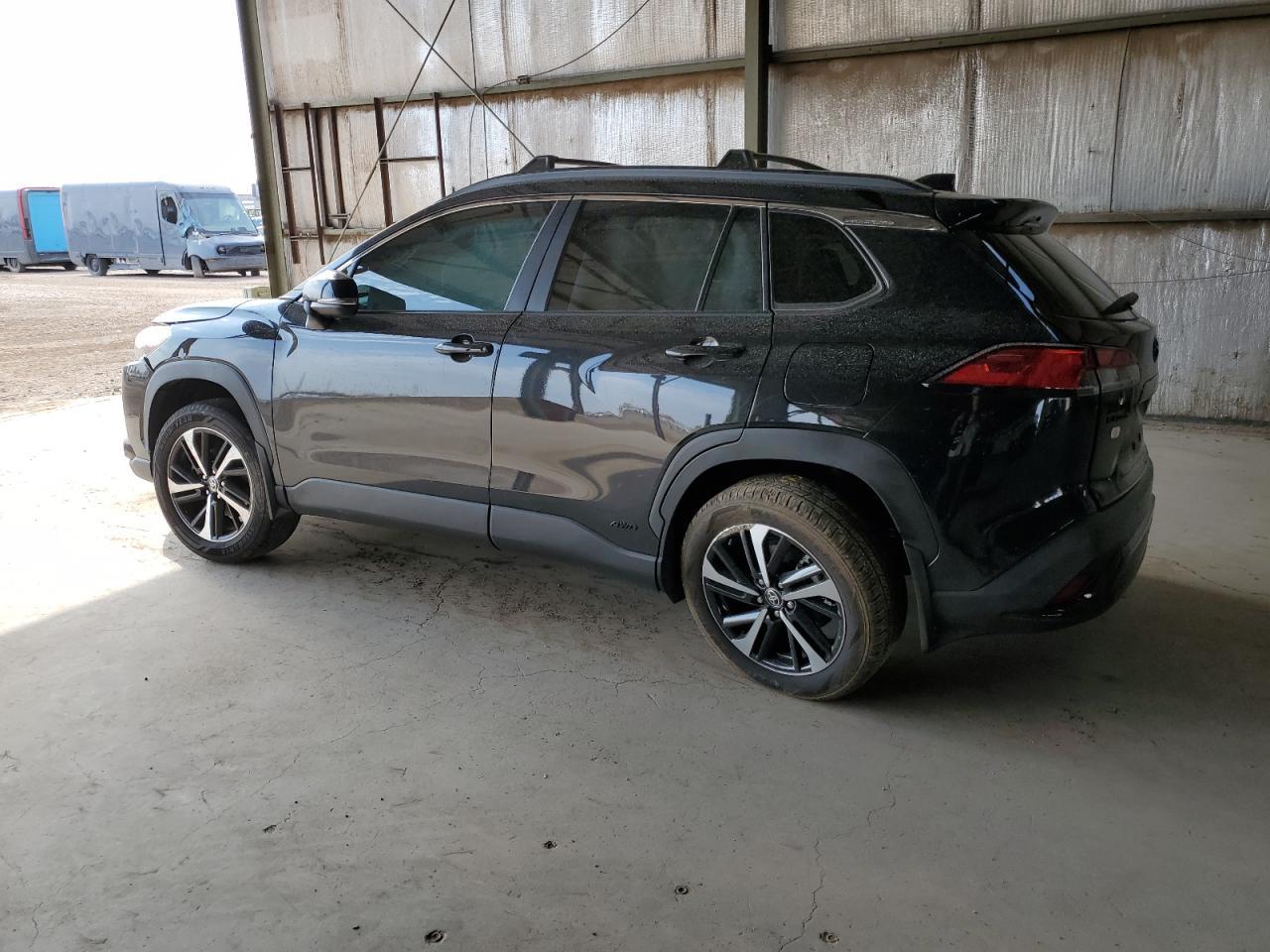 2024 Toyota Corolla Cross Se - Image 2