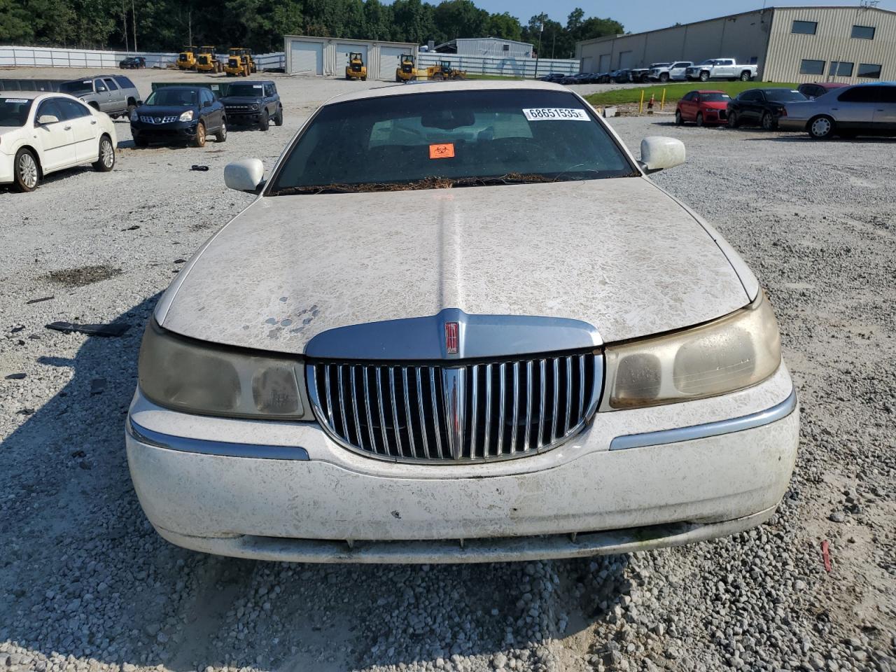 2000 Lincoln Town Car Signature - Image 5