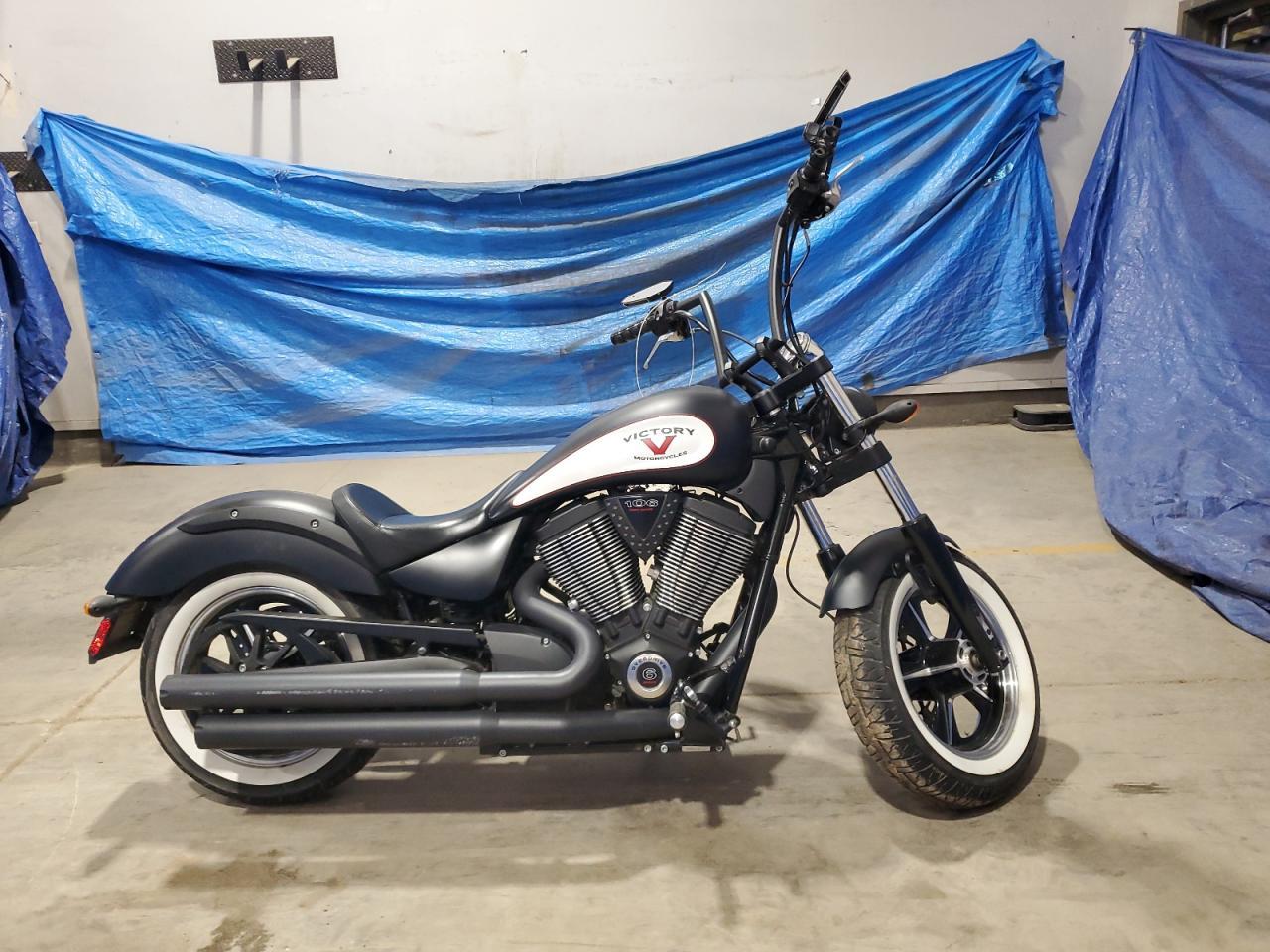 2014 Victory Motorcycles High-Ball