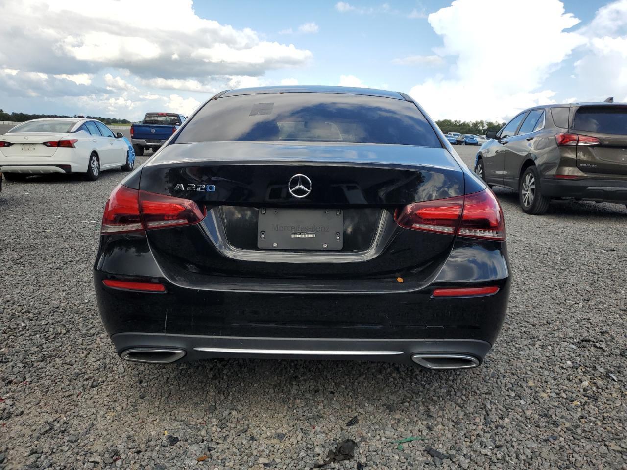 2020 Mercedes-Benz A 220 - Фото 6