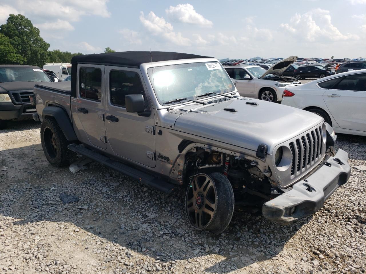 2020 Jeep Gladiator Sport - Фото 4