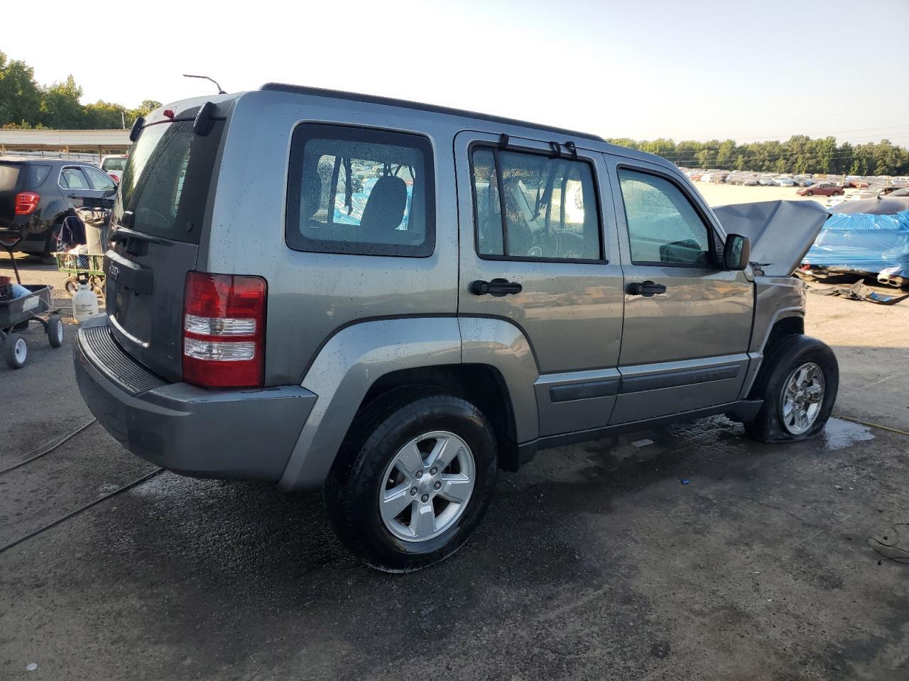 2012 Jeep Liberty Sport - Image 3