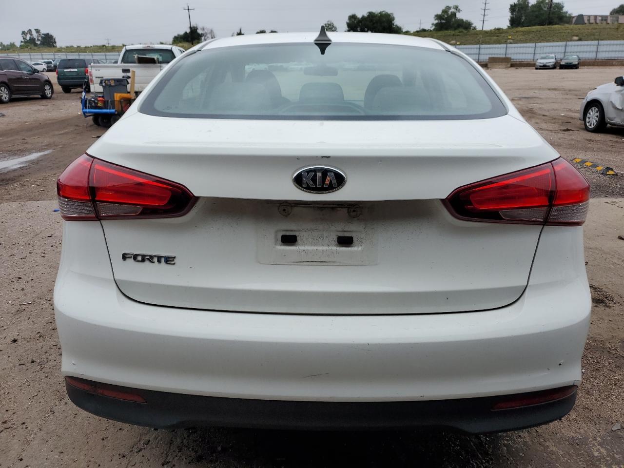 2017 Kia Forte Lx - Фото 6