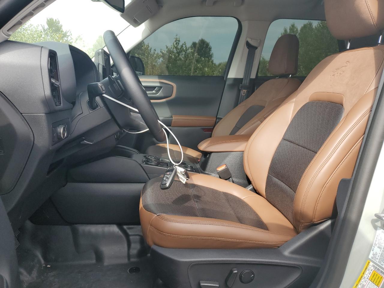 2024 Ford Bronco Sport Badlands - Image 7