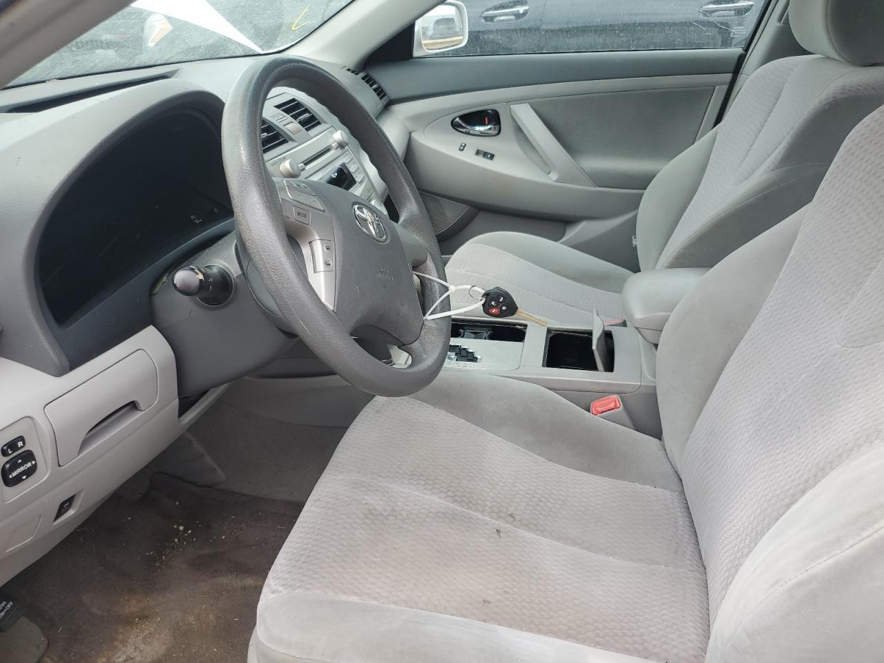 2011 Toyota Camry Base - Фото 7