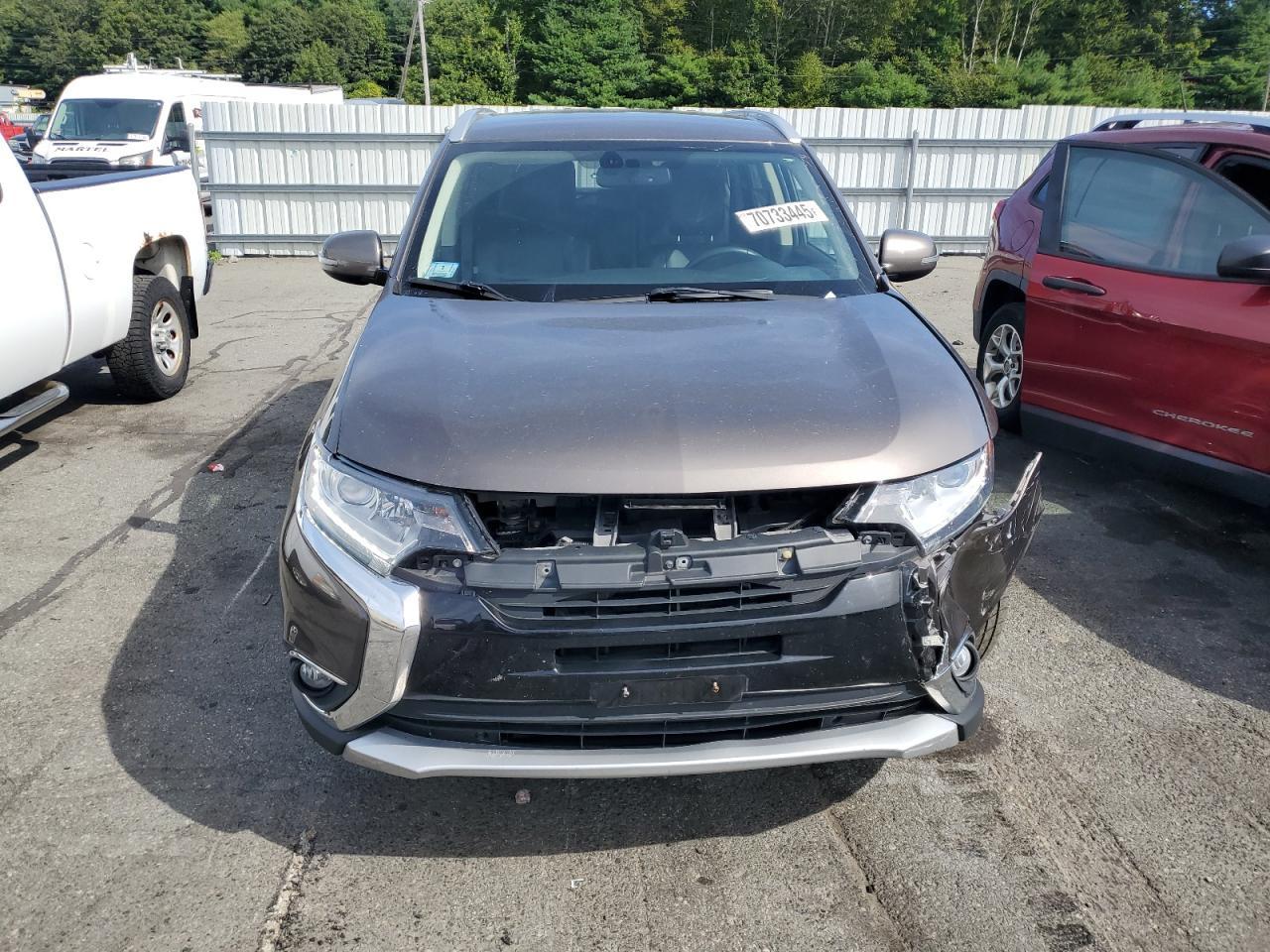 2017 Mitsubishi Outlander Se - Image 5