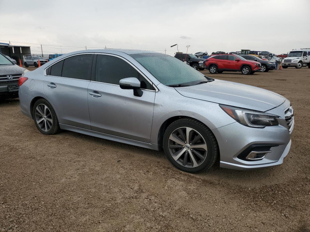 2019 Subaru Legacy 3.6R Limited - Фото 4