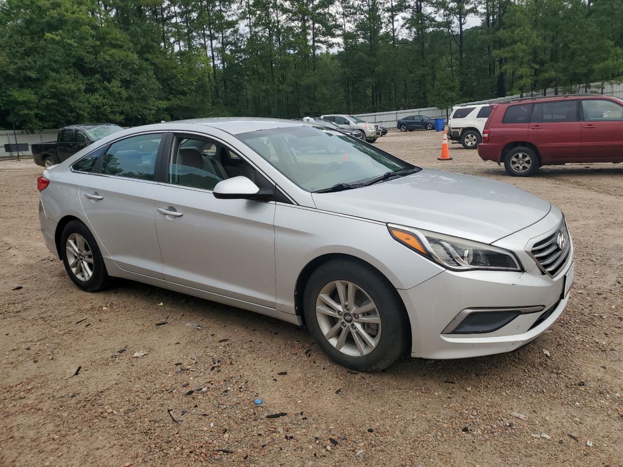 2016 Hyundai Sonata Se - Image 4