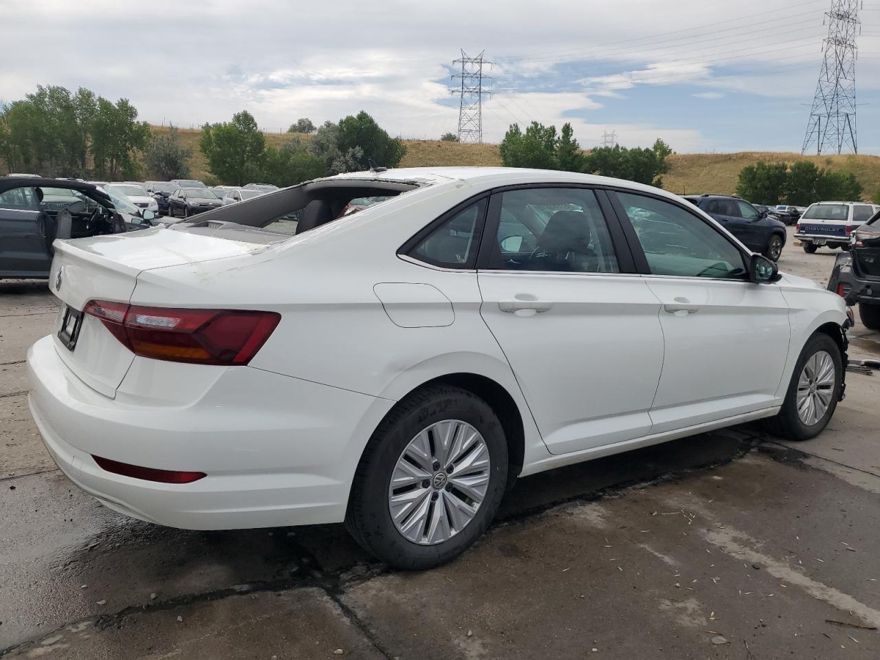 2019 Volkswagen Jetta S - Фото 3