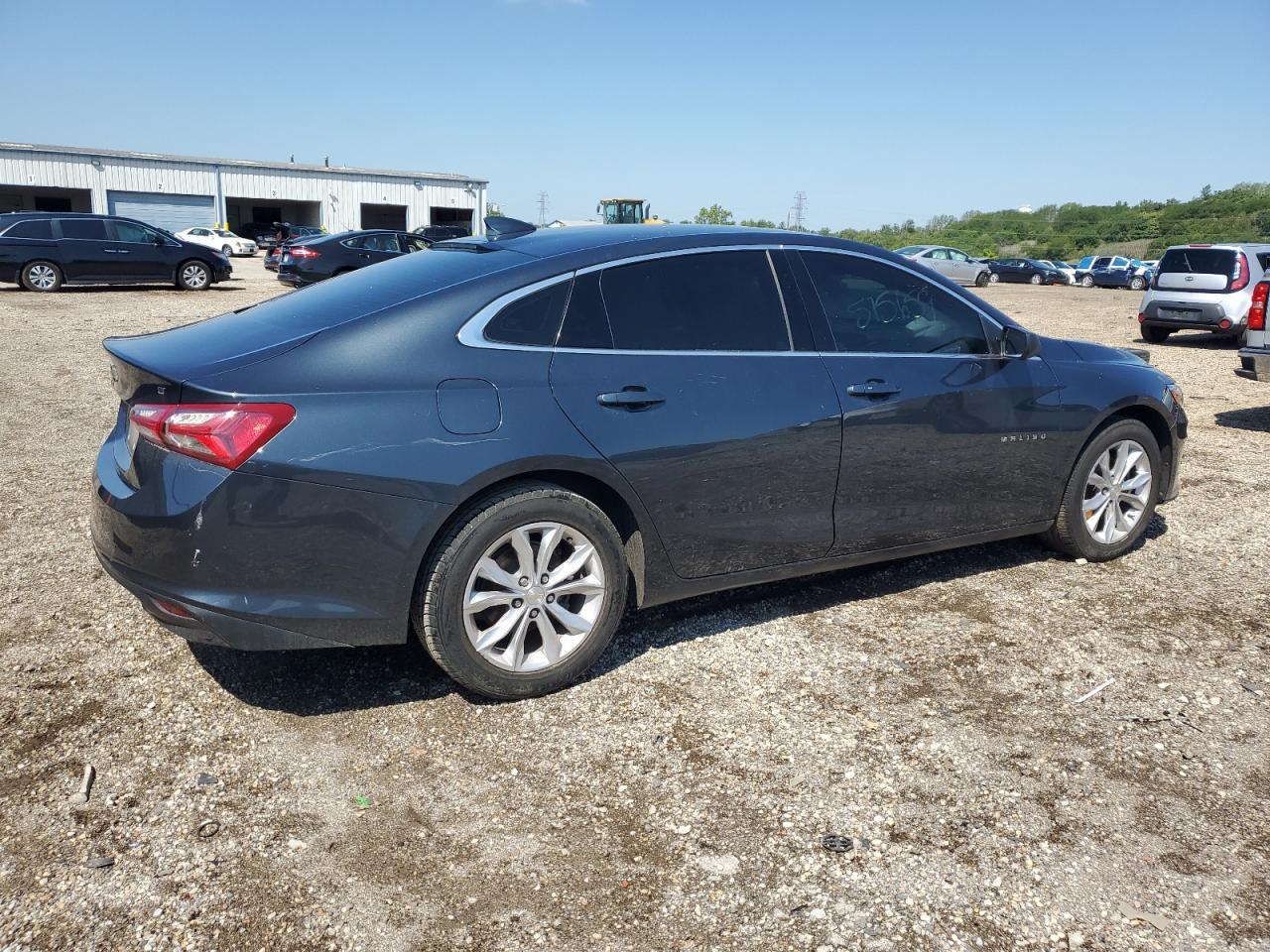 2021 Chevrolet Malibu Lt - Фото 3