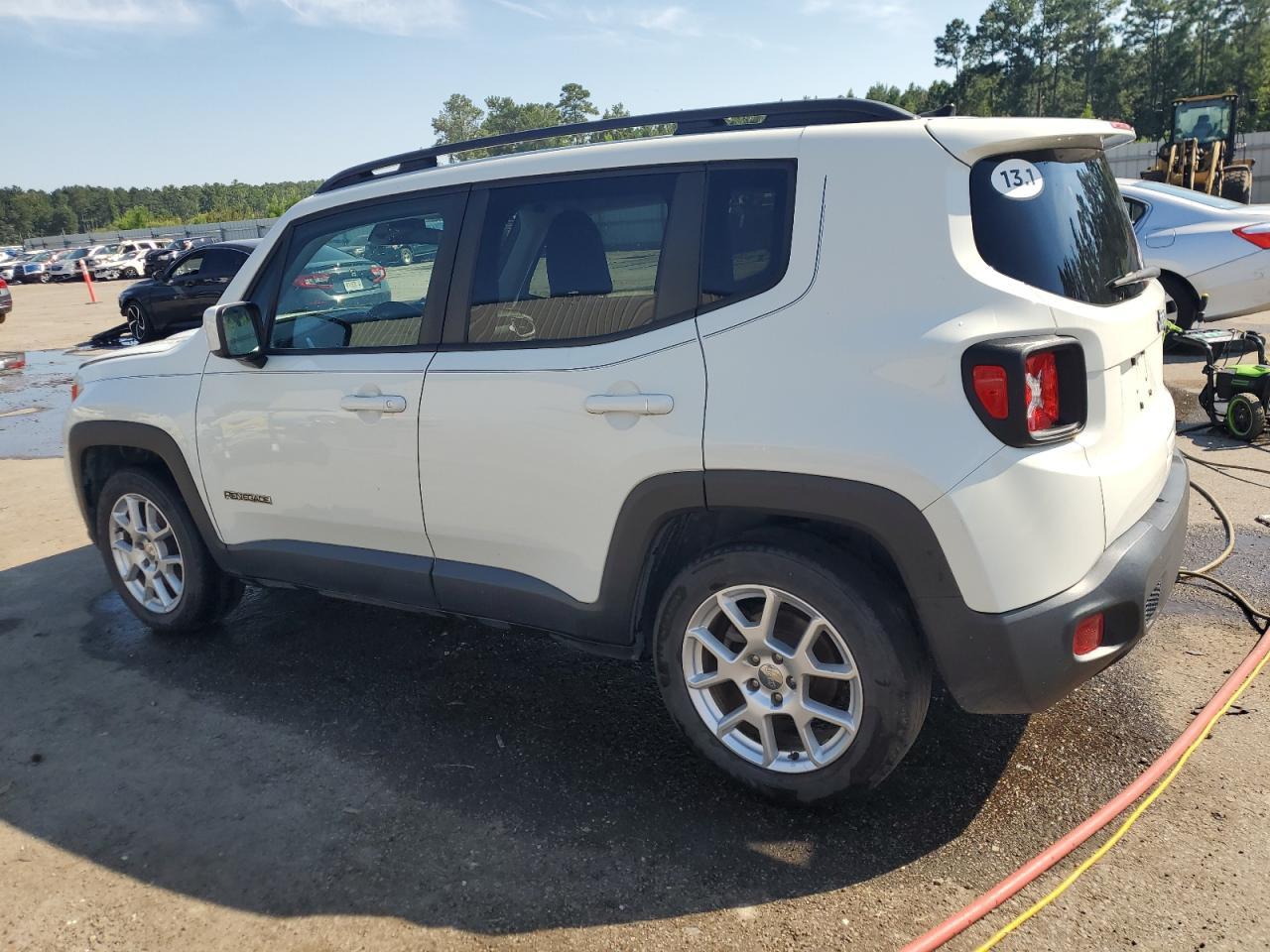 2019 Jeep Renegade Latitude - Фото 2