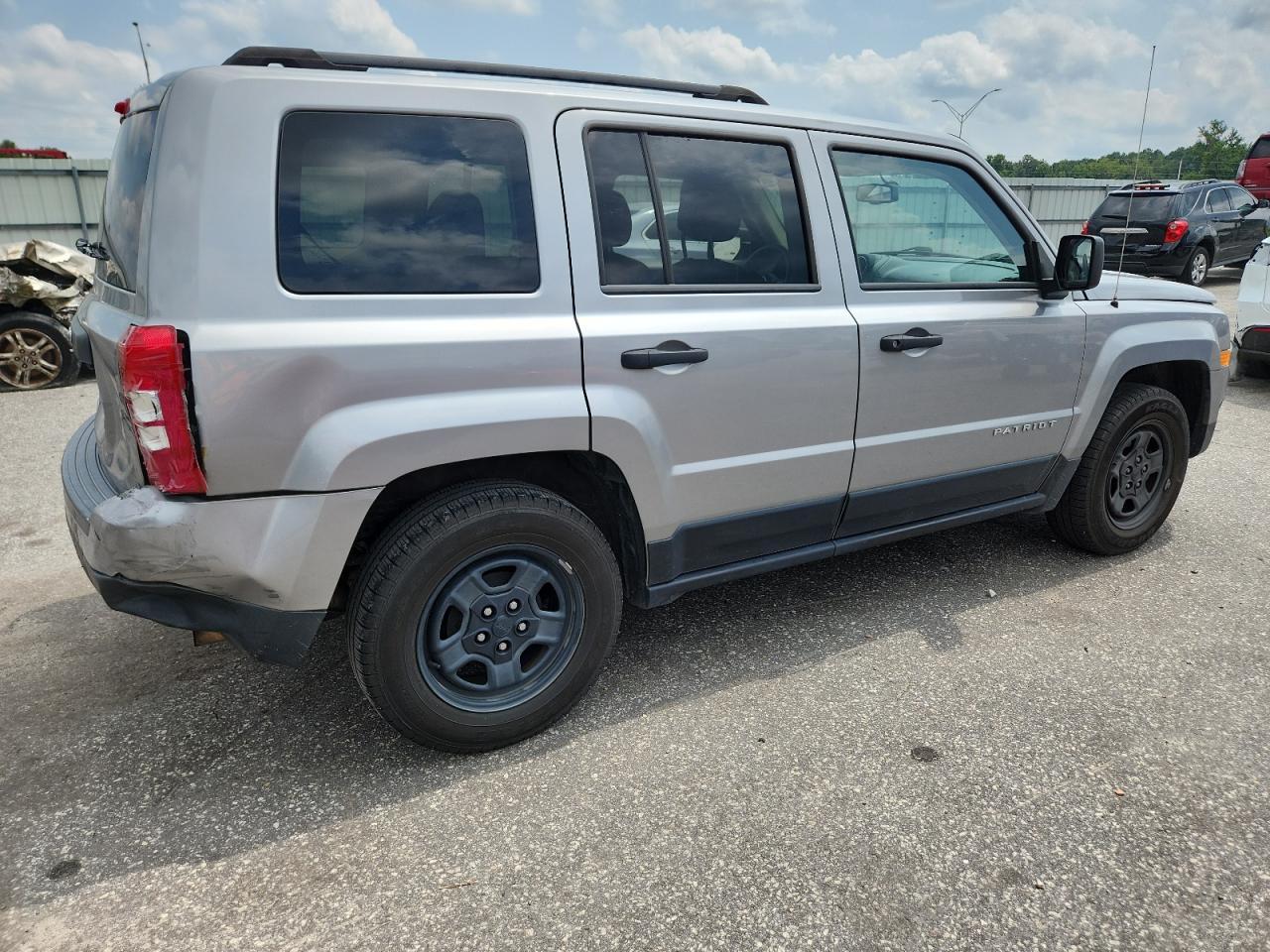 2016 Jeep Patriot Sport - Фото 3