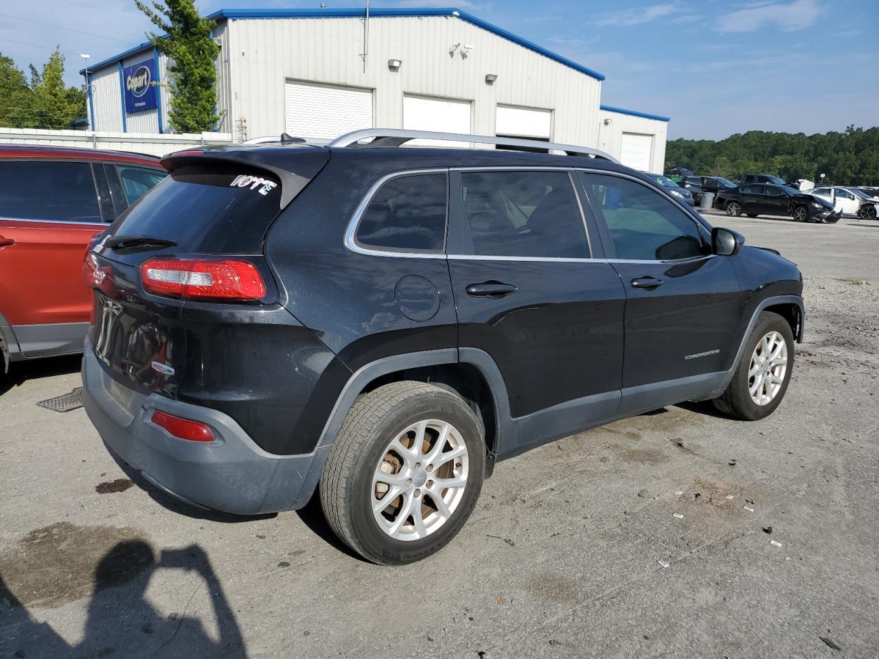 2016 Jeep Cherokee Latitude - Фото 3