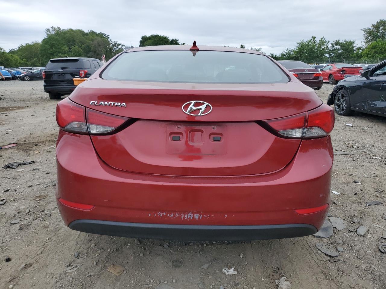 2014 Hyundai Elantra Se - Image 6