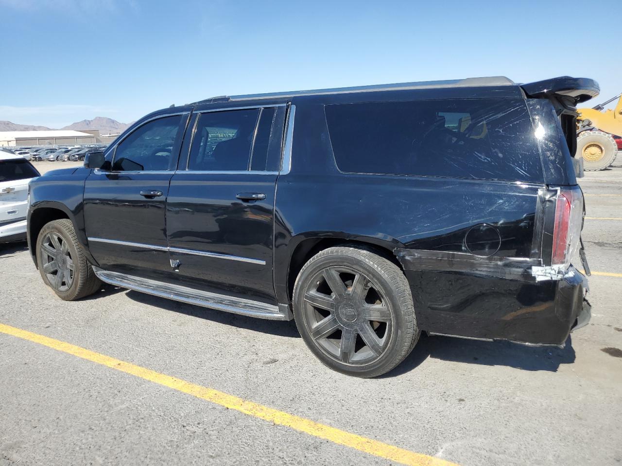 2015 GMC Yukon Xl C1500 Slt - Image 2