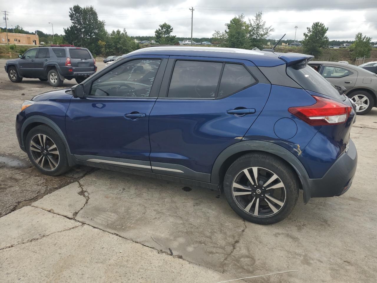 2019 Nissan Kicks S - Фото 2