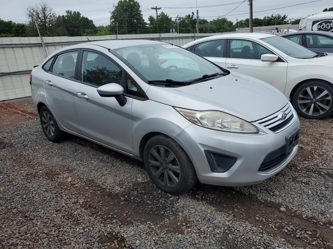 2012 Ford Fiesta Se - Фото 4