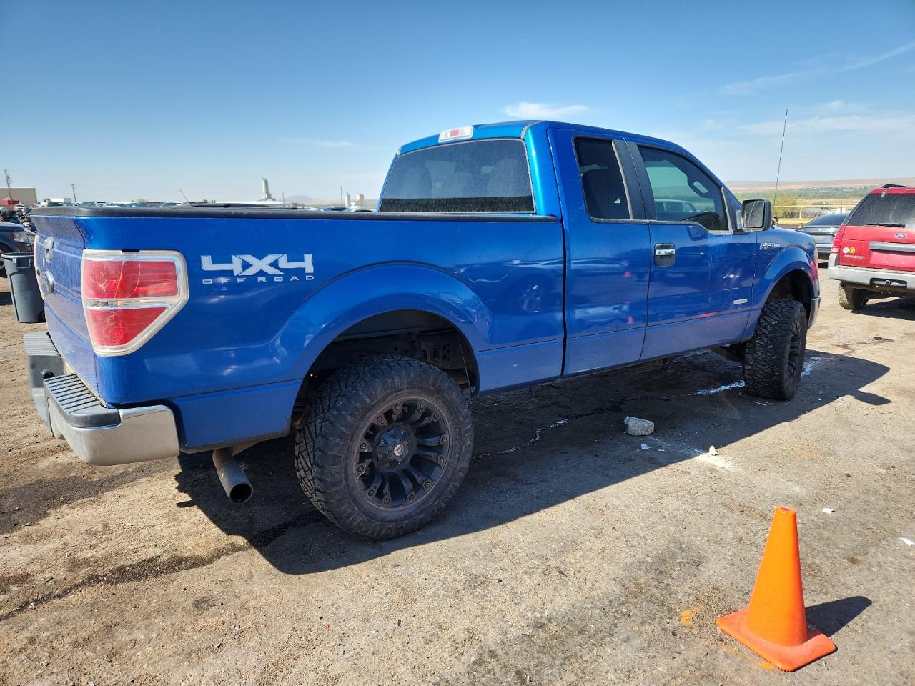 2012 Ford F150 Super Cab - Фото 3