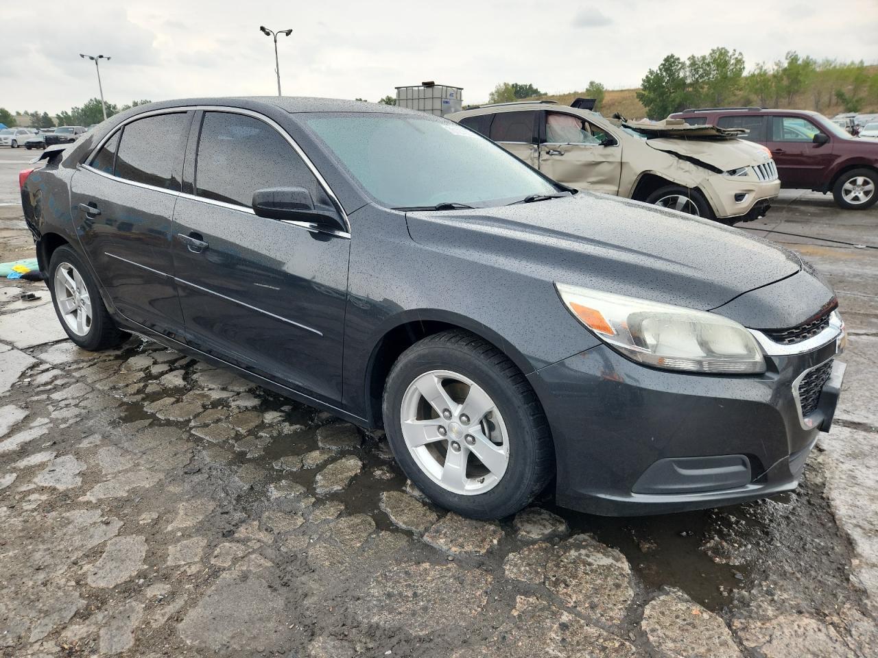 2014 Chevrolet Malibu Ls - Image 4