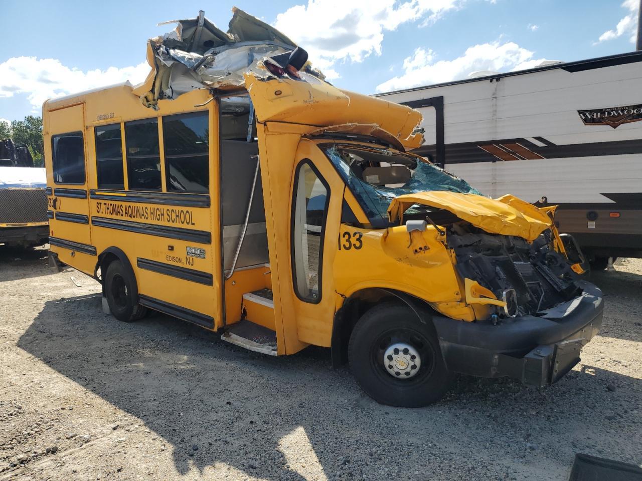 2010 Chevrolet Express G3500 - Фото 4