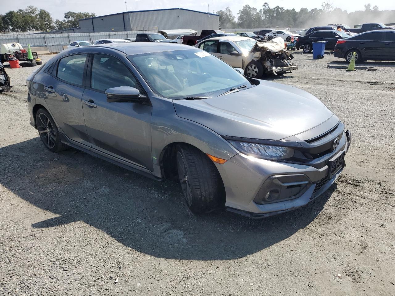 2021 Honda Civic Sport Touring - Image 4
