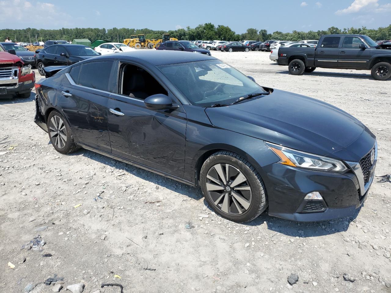 2022 Nissan Altima Sv - Image 4