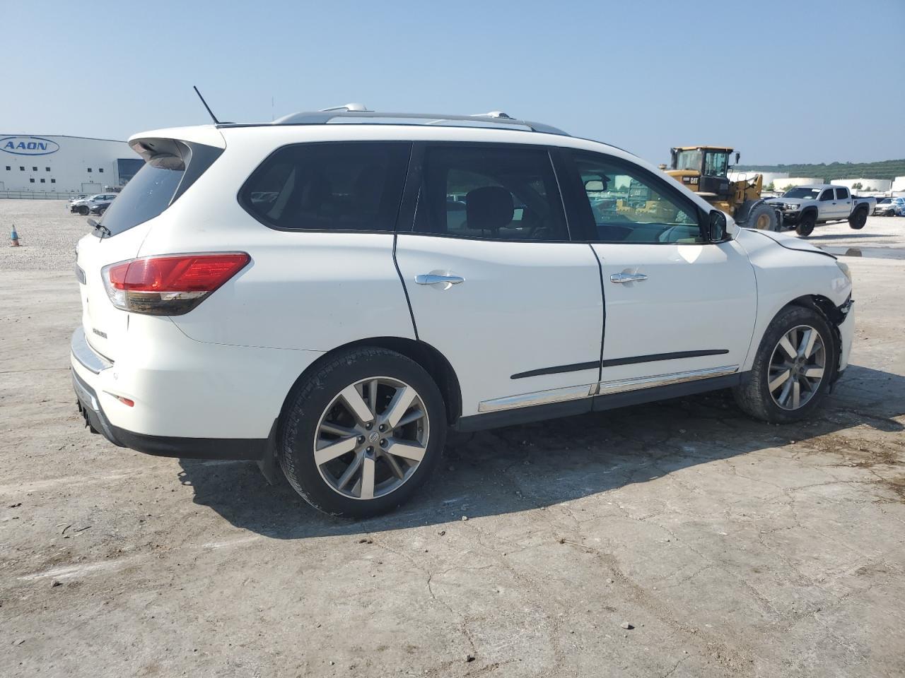 2013 Nissan Pathfinder S - Фото 3