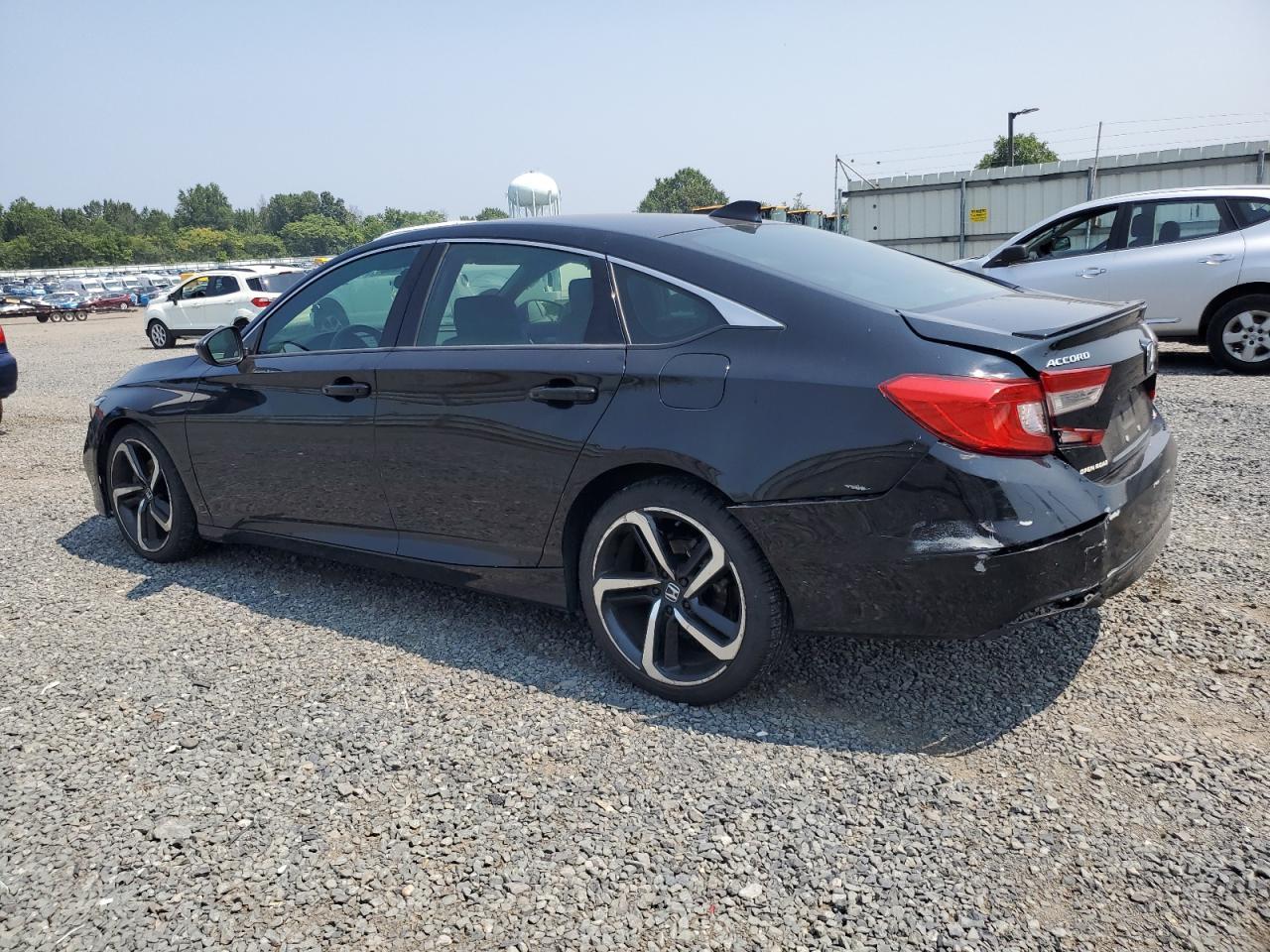 2019 Honda Accord Sport - Image 2
