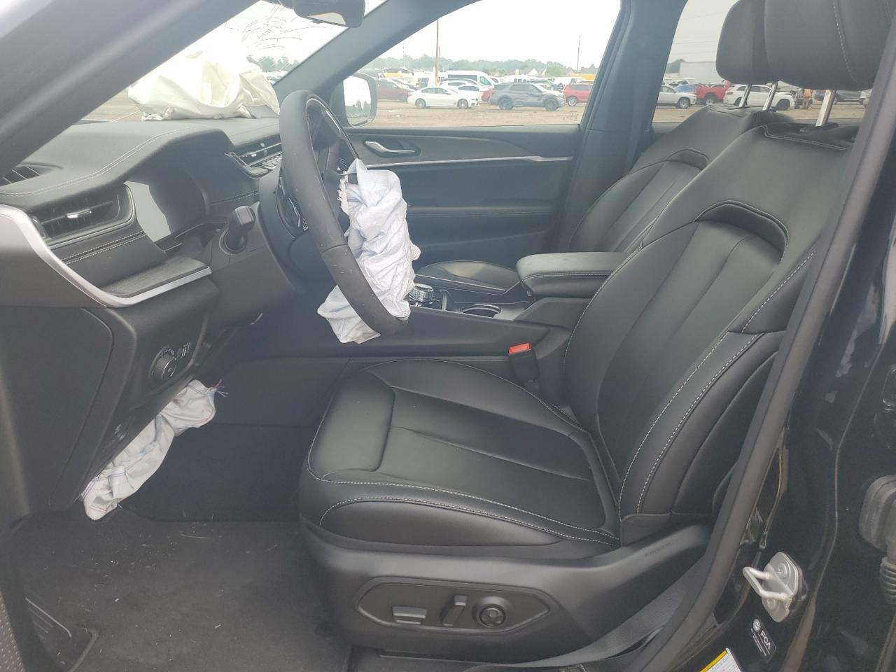 2025 Jeep Grand Cherokee L Limited - Image 7