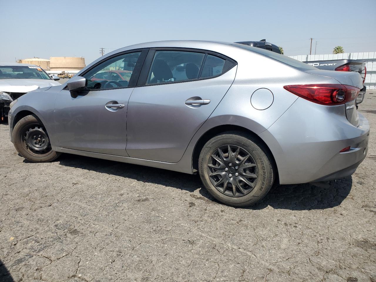 2016 Mazda 3 Sport - Фото 2